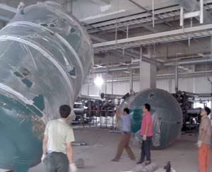 空調(diào)主機(jī),空壓機(jī),吸干機(jī)設(shè)備搬運(yùn)展示